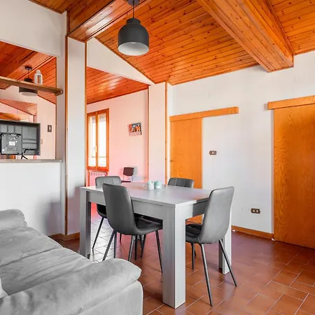 Social Costa-holiday & Business * Bologna
